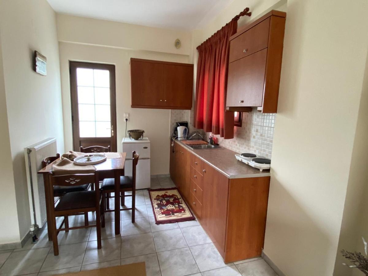 Artemis Mezonetes Apartman Kalávrita Kültér fotó